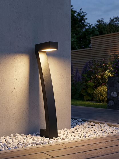 Moderne Soldrevet Stibelysning i Kreativt Design
