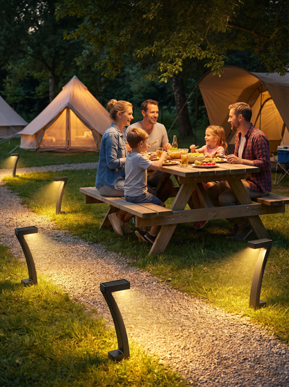 Moderne Soldrevet Stibelysning i Kreativt Design