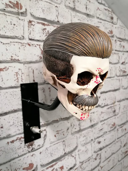SkullHook – Holder for hjelm og jakke