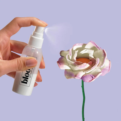 Lag en blomsterbukett med Blooms Meadow-blomster
