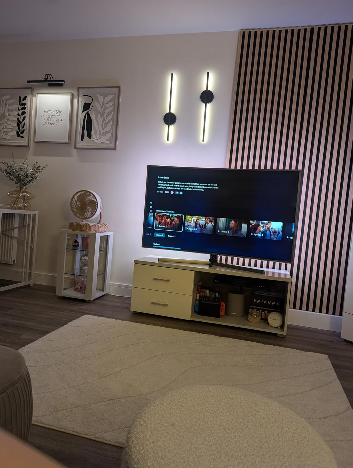Linea – Trådløs LED-vegglampe